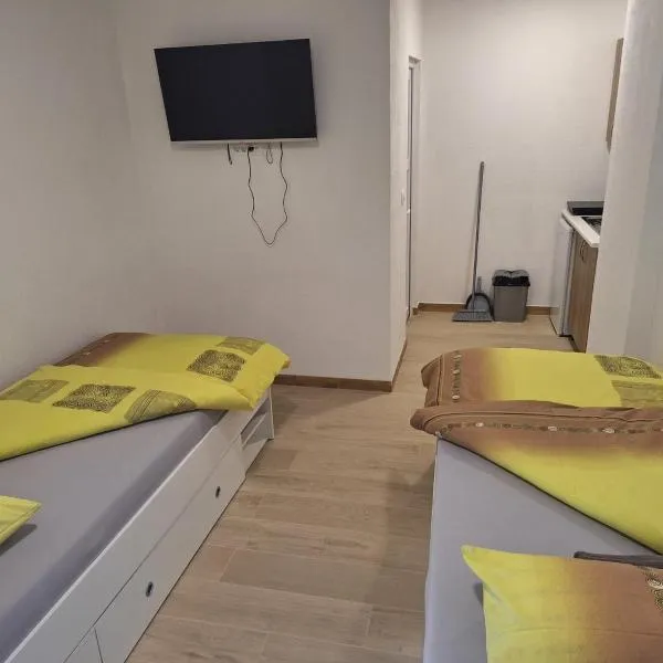 Felić Apartments, hotel v destinaci Vipava