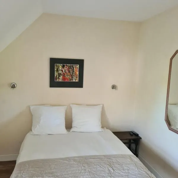 Hotel Saint julien aux bois, hotel v destinaci Saint-Julien-aux-Bois
