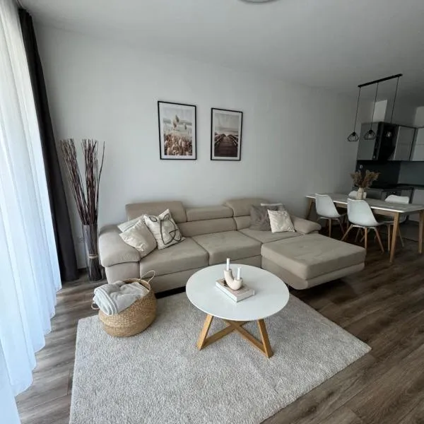 Lelle Resort Apartman, hotel v destinaci Balatonlelle