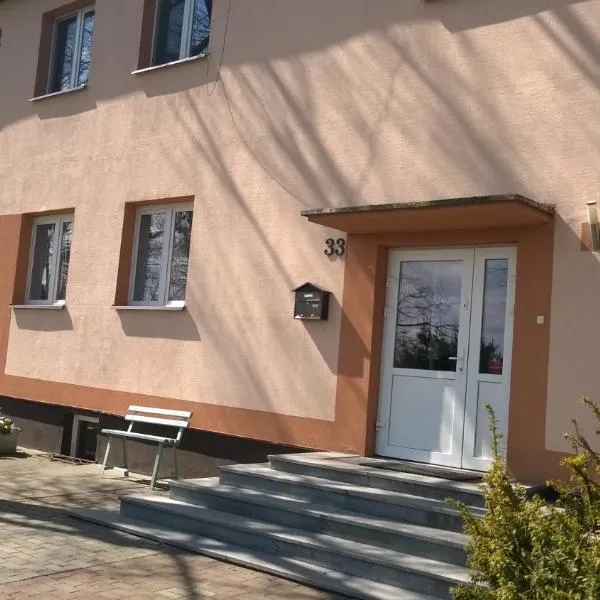 Szkolne Schronisko Młodzieżowe, hotel v destinaci Stary Borek