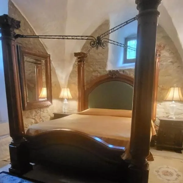 Burg Hermannstein - Kings Room, hotel v destinaci Wetzlar