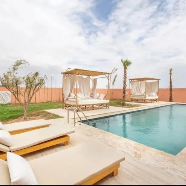 Villa Alaīa avec vue panoramique et piscine sans vis à vis - Marrakech, hotel em Marraquexe