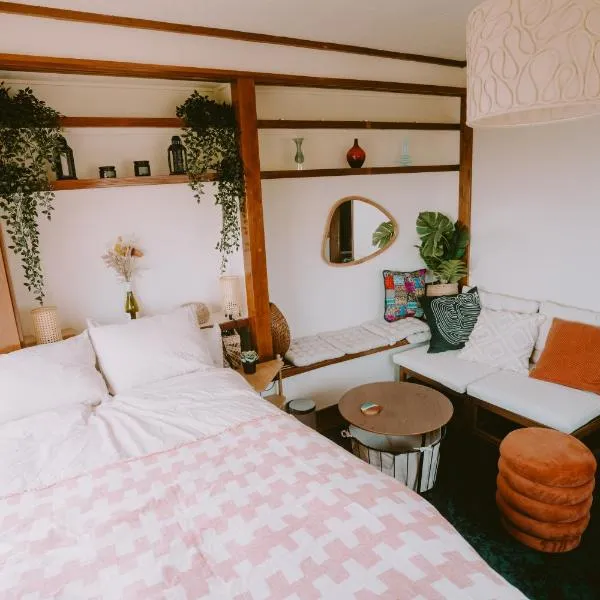 NorthStar Guesthouse, hotel v destinaci Šimoda