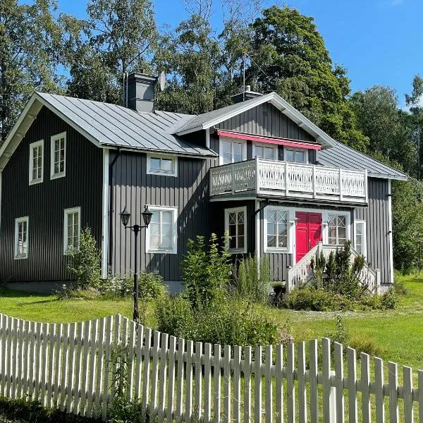 Timrå Farmhouse, hotel v destinaci Timrå