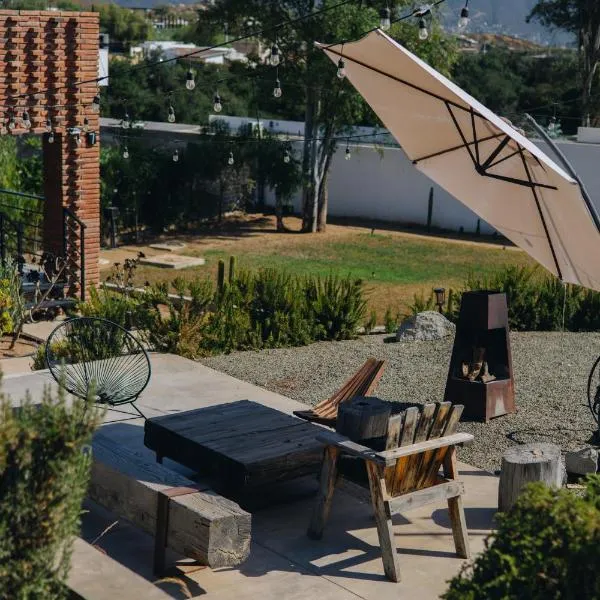 Hotel Otero Valle de Guadalupe，位于瓜达鲁佩镇的酒店