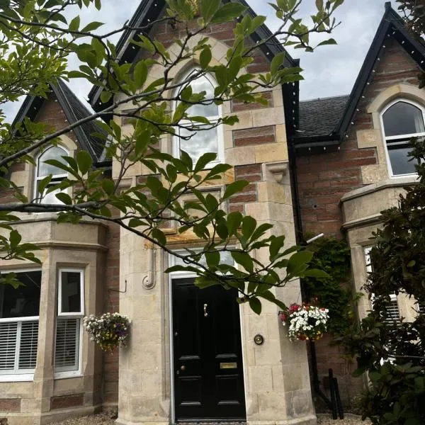 Beinn Mhor Lodge, 63 Culduthel Road, hotel v destinaci Inverness