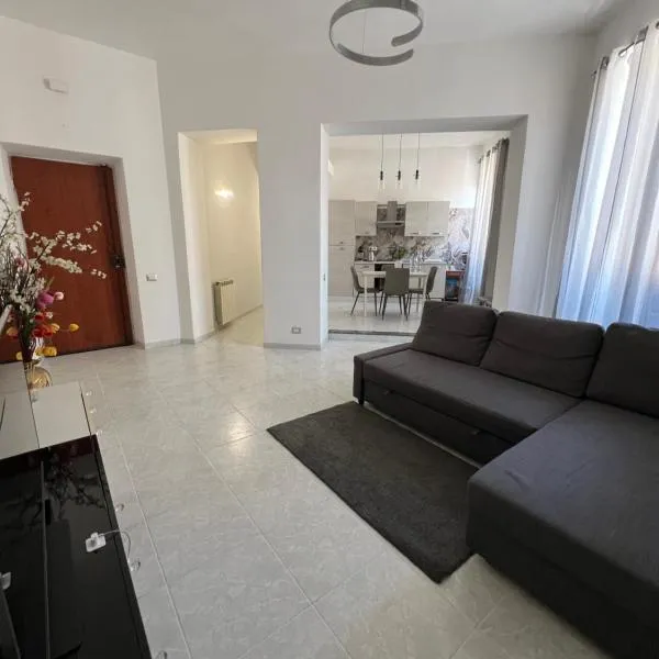 Port House, hotel v destinaci Civitavecchia