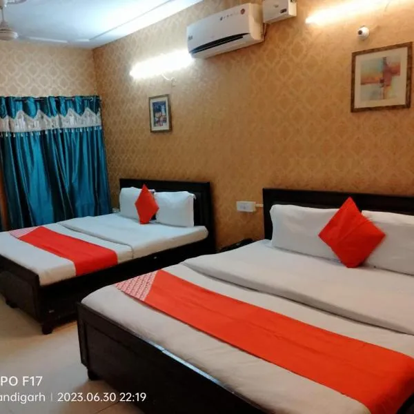 Hotel The Diamond Ring 45B, hotel in Chandīgarh