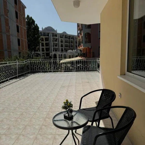 Апартамент Александър, hotel in Sunny Beach