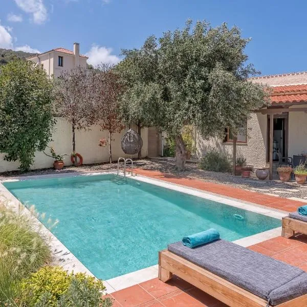 Yiannis Cottage, hotel in Spiliá