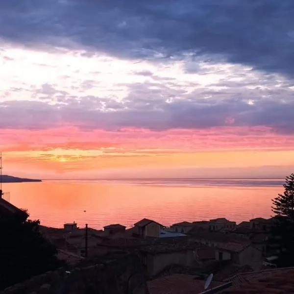 Casa FLAVIANO, hotel en Pizzo