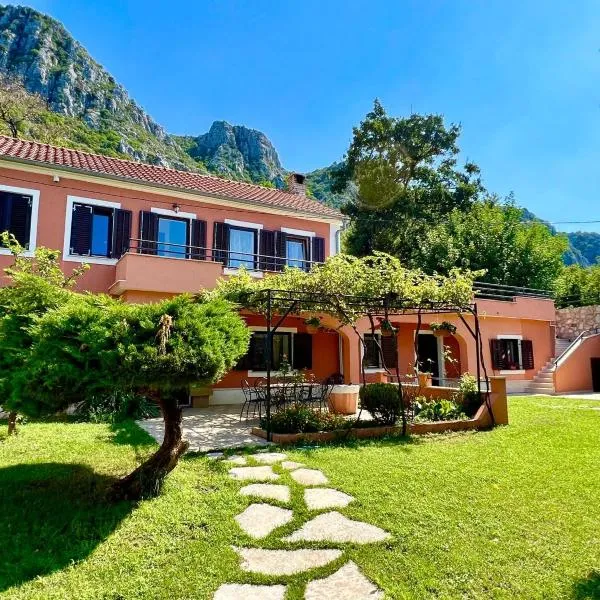 Ciborovi Dvori, hotel v destinaci Bribir