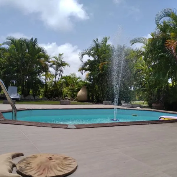 L'ASETA Paradise, hotel v destinaci Grand-Bourg
