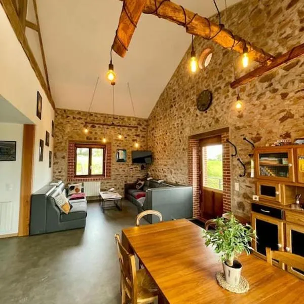 Gîte à La Ferme de l'Oasis, hotel en Saint-Marcel-de-Félines