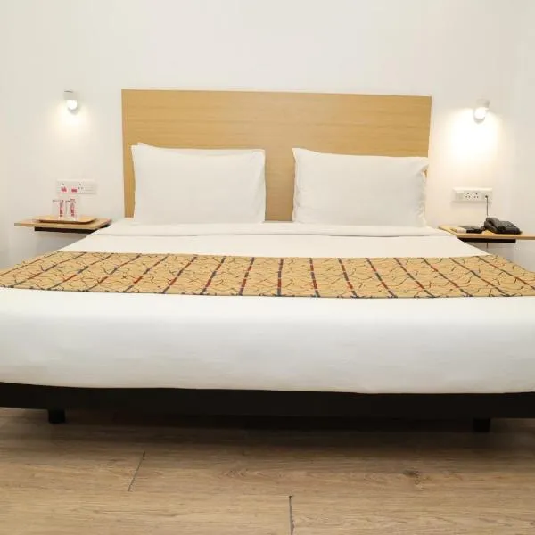 Crayon Hotels, hotel v destinaci Gándhínagar