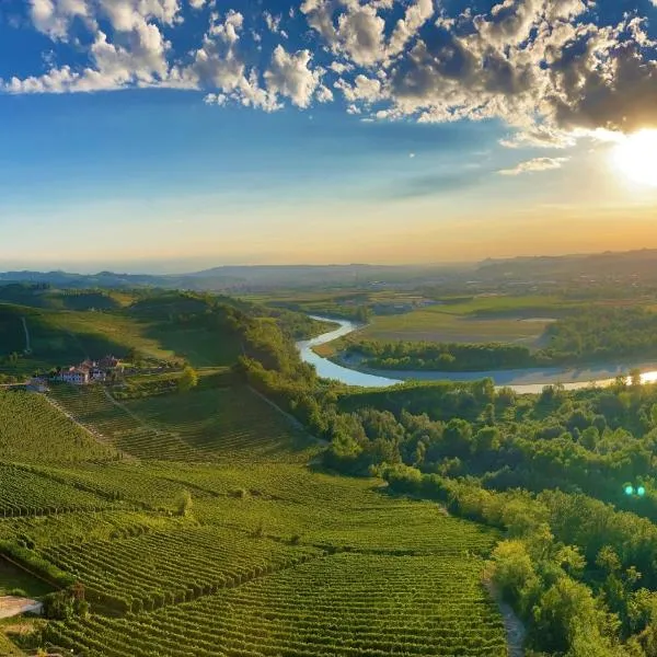 Cà Trifolera Barbaresco Apartament nelle Langhe - DEGUSTAZIONE VINI NELLA NOSTRA CANTINA, hotel v destinaci Barbaresco