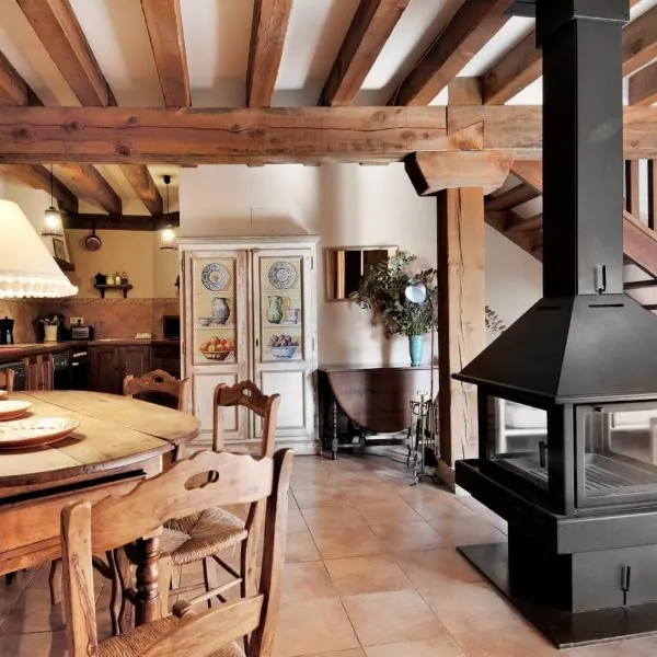 El Patio, hotel em Cañícosa