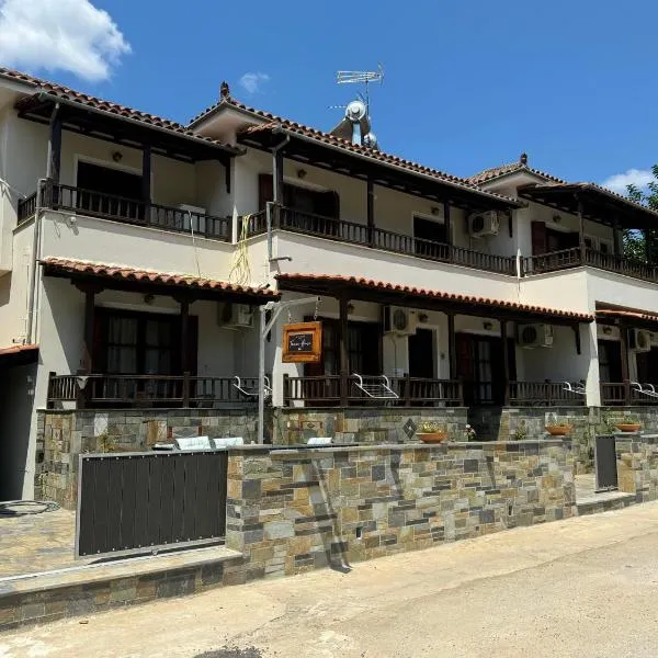 Tanias House, hotel in Platanias