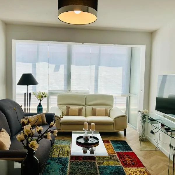 Appartement proche Monaco , 600m de la plage – hotel w mieście Roquebrune-Cap-Martin