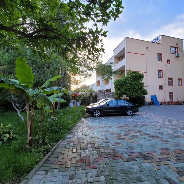 Top view hostel, hotel u Draču