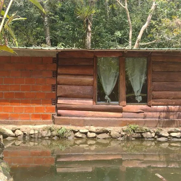 Sapiens house "cabaña del lago", hotel v destinaci Cali