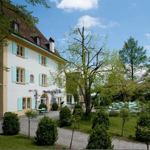 Schloss Ueberstorf - Tafeln, Tagen, Träumen, hotel em Ueberstorf