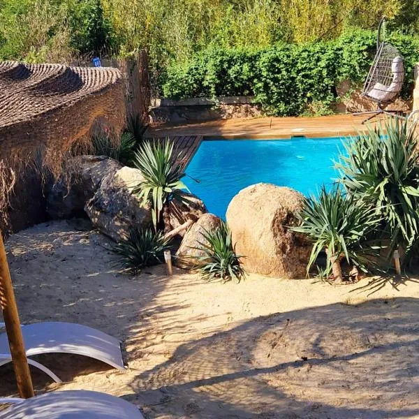 Complejo Oasis Beach sobre el Rio, hotel v destinaci Huerta