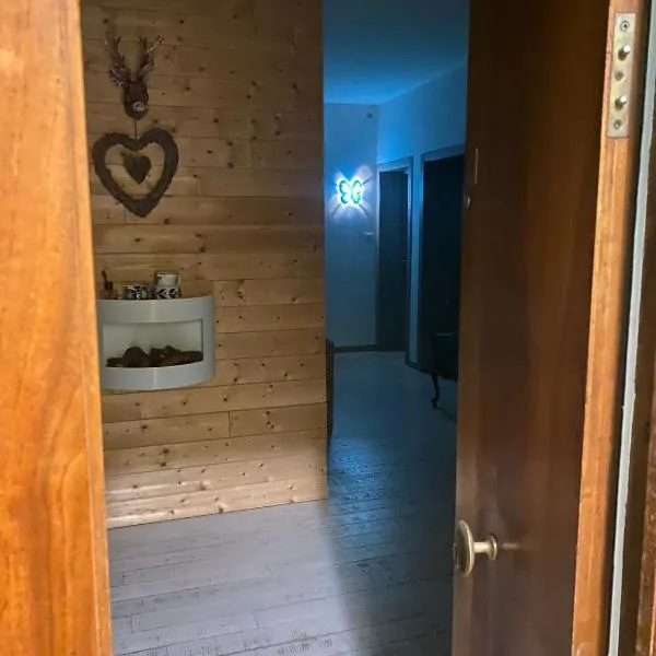 Residenza delle Farfalle-Tripla con bagno privato e Matrimoniale con bagno condiviso, hotel en Padua