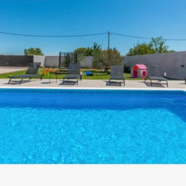 Villa Marina, hotel em Biograd na Moru