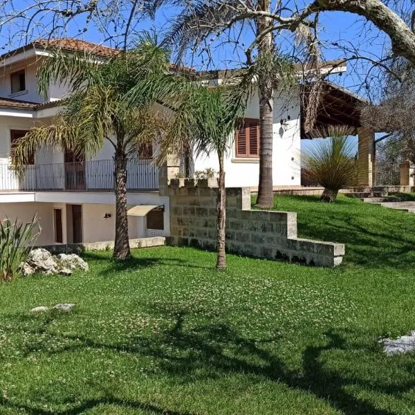 Anna's House, hotel v destinaci Borgagne