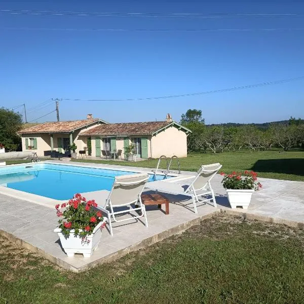 Les Volets Verts, hotel v destinaci Saint-Antonin