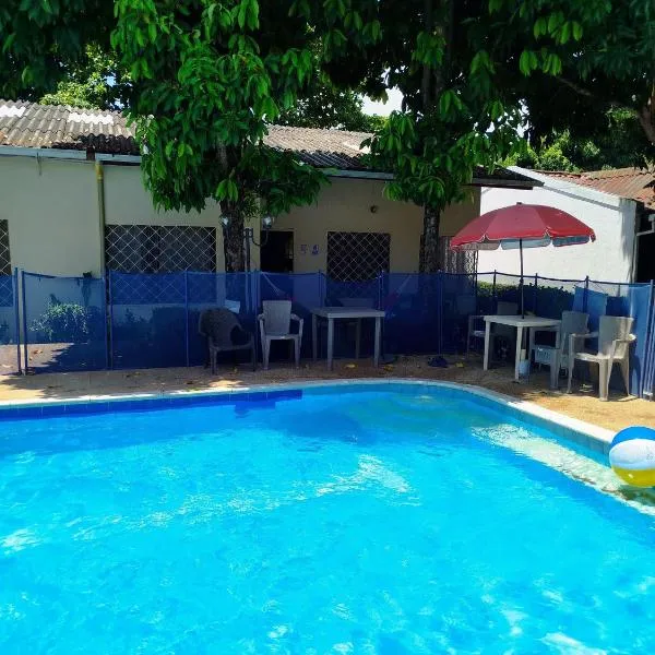 Condominio El Portal Casa 5, hotel in Carmen de Apicalá
