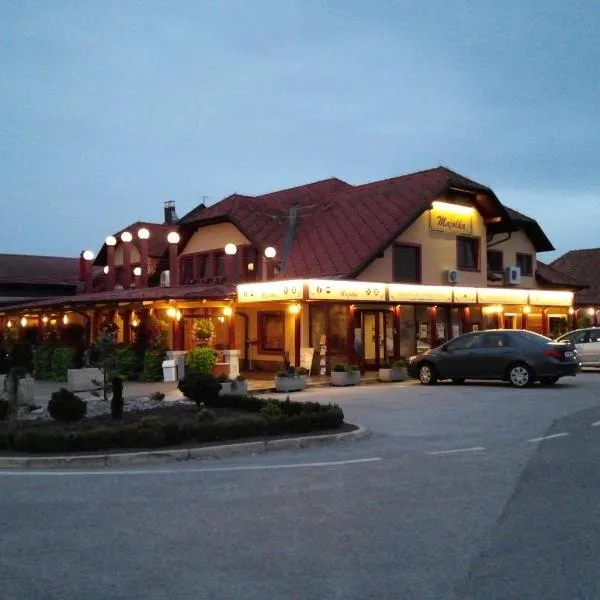 Motel Majolka, hotel v destinaci Ptuj
