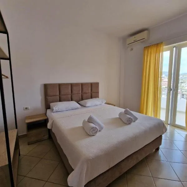 Eno Apartments, hotel in Ksamil