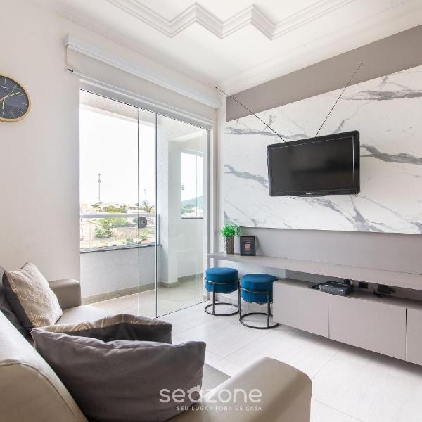Apto moderno com churrasq. a 600m da praia COM305 - Foto 2
