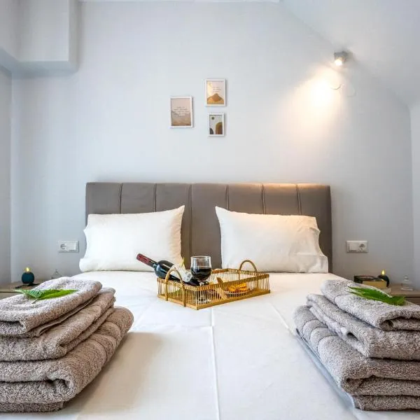 Maria's Deluxe Apartments, hotel v destinácii Iraklitsa