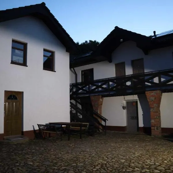Pokoje u Iwonki - Barzowice, hotel en Barzowice