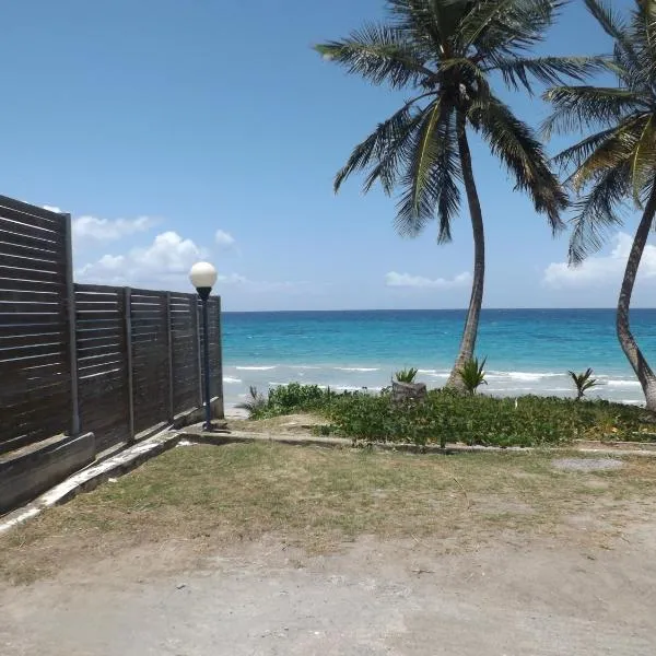 bungalow bord de mer martinique, hotell sihtkohas Le Diamant