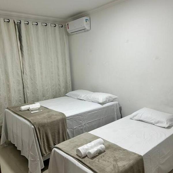 Apartamento duas suítes no alto do Taperapua - Foto 2