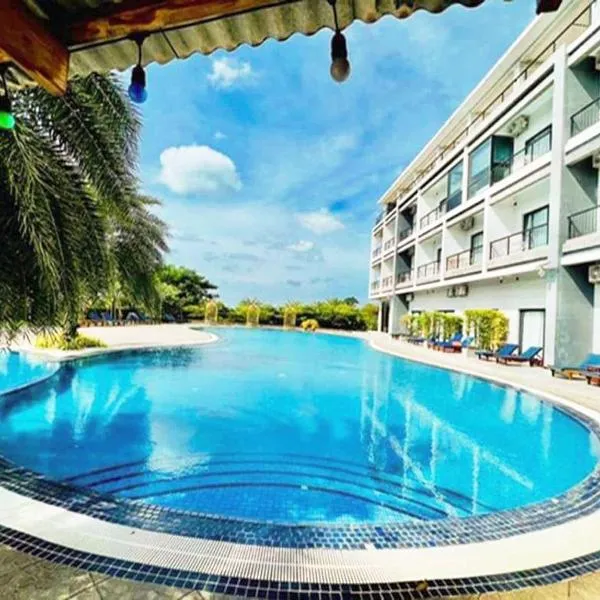 KEP BAY HOTEL & RESORT, hotel in Kep