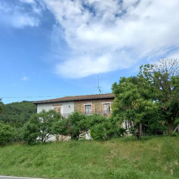 Casa Camugno - Dalle colline al mare, hotel Montechiaro D'acquiban