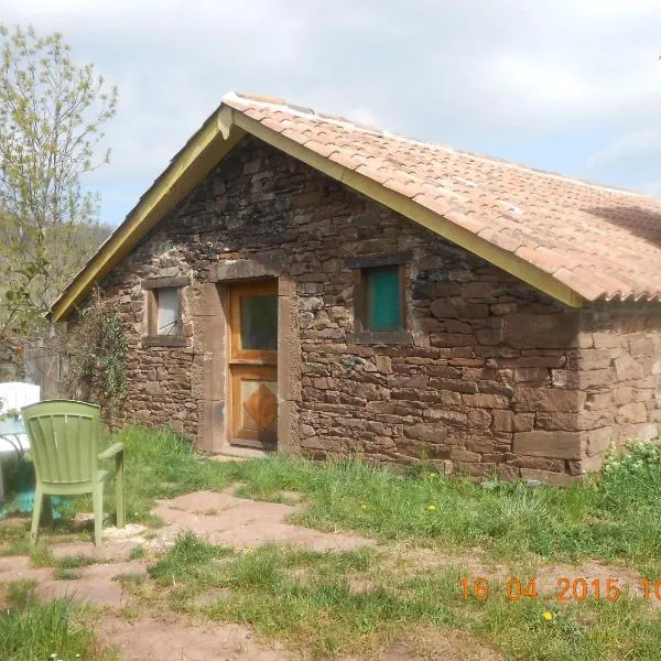 Gîte des Monts, hotel v destinaci Saint-Izaire