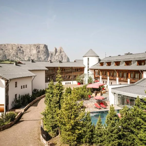 Seiser Alm Urthaler, hotel v destinaci Alpe di Siusi