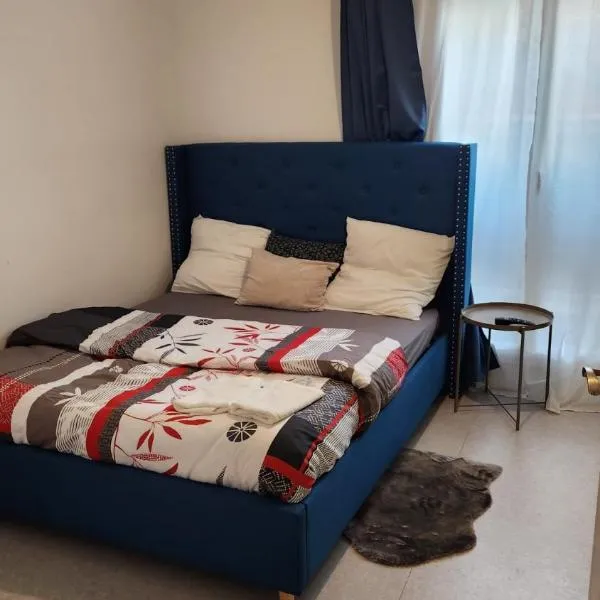 Chambre meublée cuisine à 20 minutes de Disneyland, ξενοδοχείο στο Champs-Sur-Marne