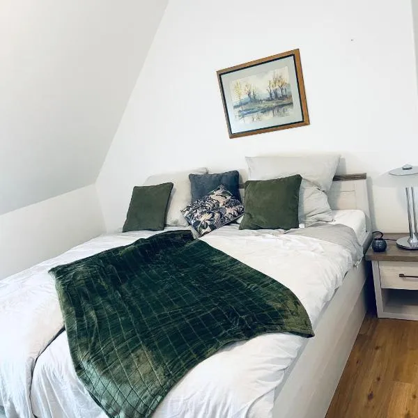 Apartment Charly in Steinbeck, hotel en Recke