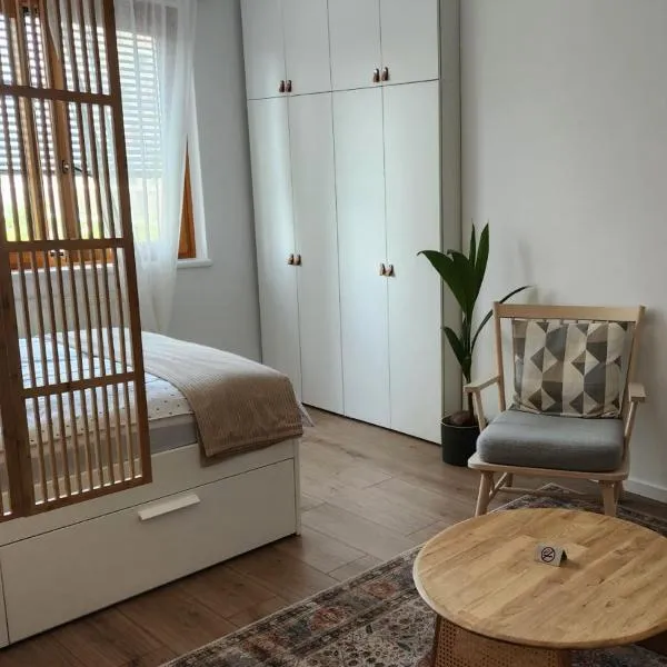Cosy Apartment with a Magnificent View, hotel ve uŠtýrském Hradci