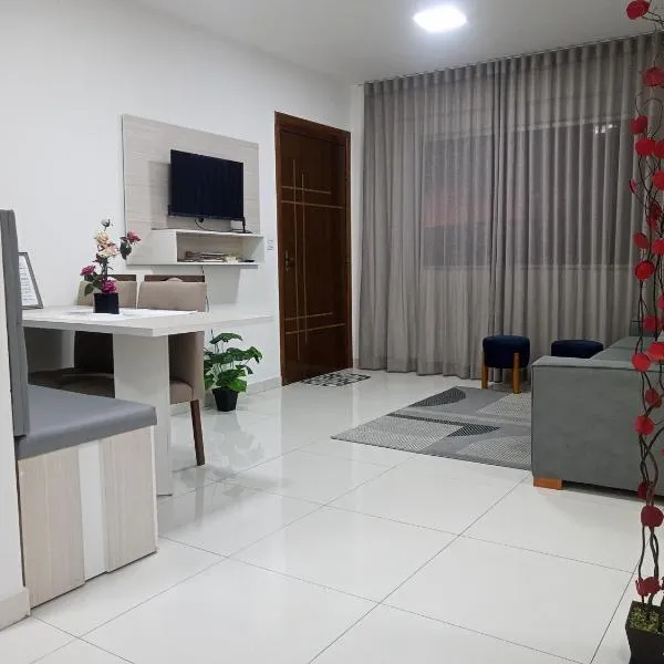 Apartamento completo 3 quartos Suíte Sala Cozinha Lavanderia e perto de tudo, hotel em Vitória da Conquista
