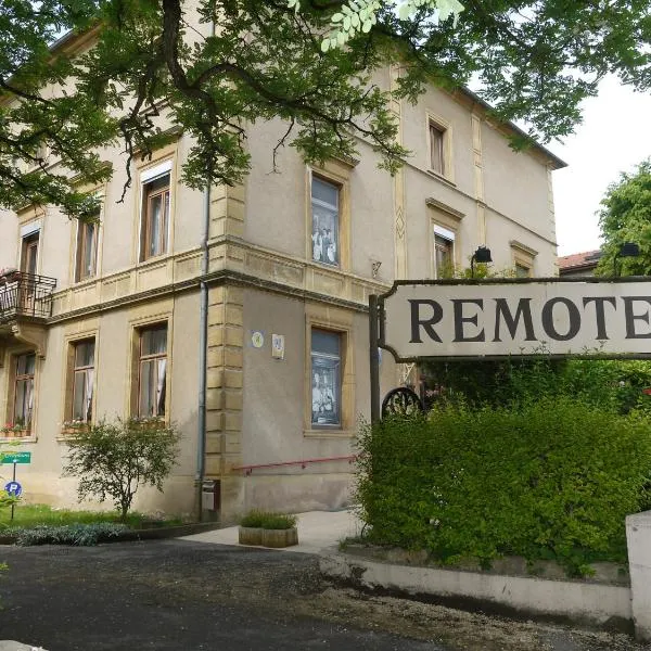 Logis Hotel Restaurant Remotel, hotel v destinaci Knutange