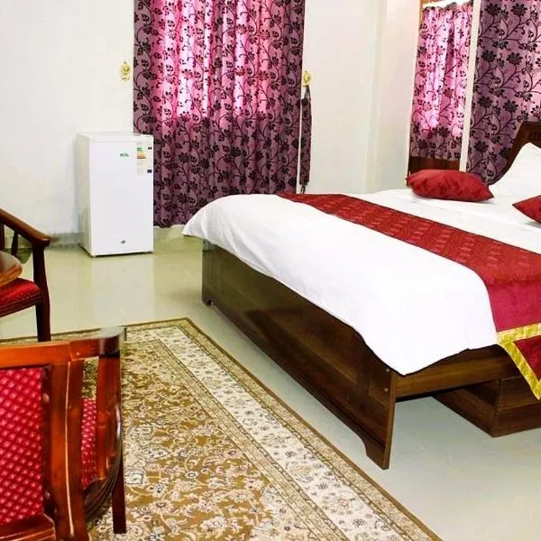 Bahla Hotel Apartments, hotel v destinaci Bahlāʼ