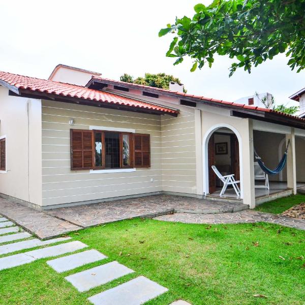 Casa 50 mts da praia em Canajurê N1375